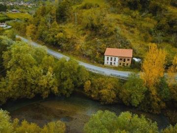 Chalet en venta en Quirós, Asturias