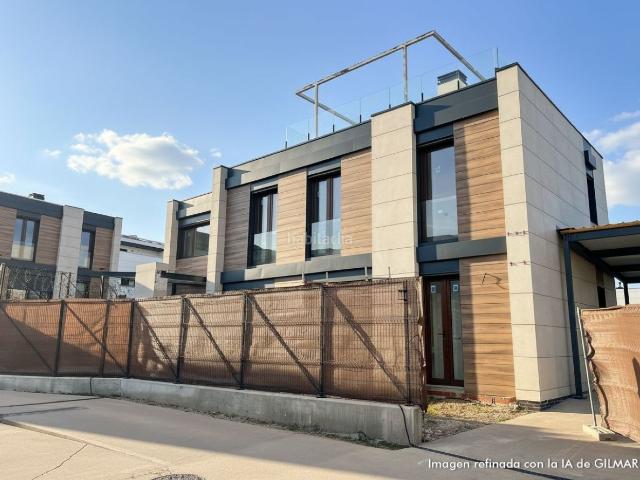 Chalet en venta en Rozas de Madrid Las, Marazuela El Torreón. Chalet Independiente en Marazuela Torreón. Chalets Rozas de Madrid.