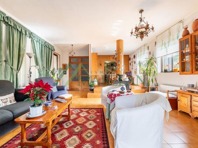 Chalet en venta en Rozas de Madrid Las, Monte Rozas. Chalets Rozas de Madrid.