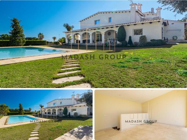 Chalet en venta en Roda de Barà Costa Dorada. VILLA DE LUJO EN RODA DE BARÀ COSTA DAURADA 2.800.000. Chalets Roda de.