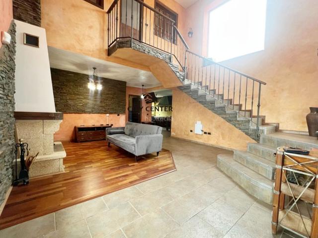 Chalet en venta en Rosario El, La Esperanza Llano del Moro. SE VENDE CHALET INDEPENDIENTE EN LA ESPERANZA. Chalets Rosario.