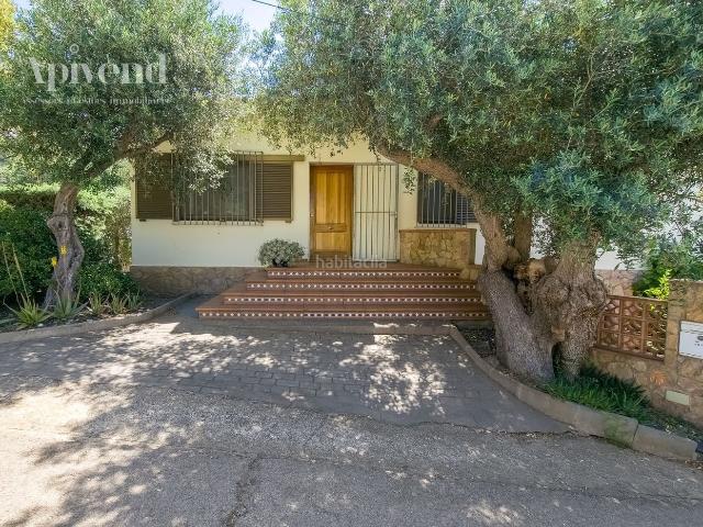 Chalet en venta en Roses, Nord Costa Brava. Vivir la Costa Brava Villa con vistas al mar en Mas Fumats. Chalets.