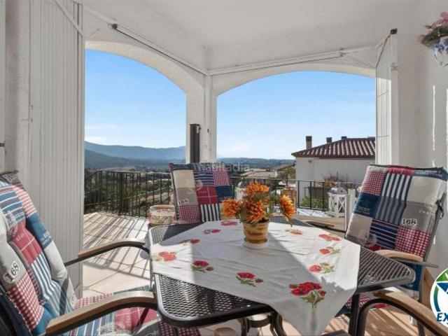 Chalet en venta en Roses, Nord Costa Brava. Casa unifamiliar con vista al mar en Mas Fumats, Roses. Chalets.