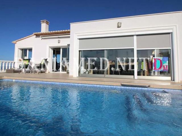Chalet en venta en Ráfol de Almunia, Alicante Costa Blanca