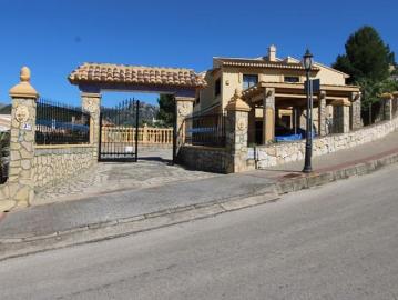 Chalet en venta en Ráfol de Almunia, Alicante Costa Blanca