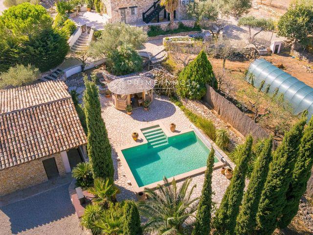 Chalet en venta en Rasquera, Tarragona