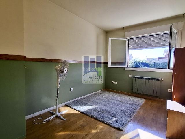 Chalet en venta en Revillarruz. Chalets.