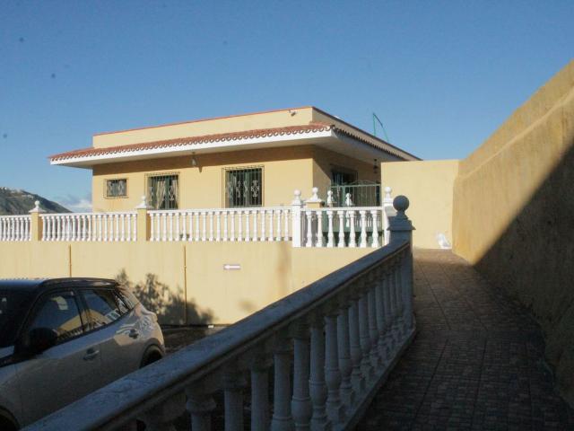 Chalet en venta en Realejos Los, Montaña Zamora. Chalet en venta en La Montaña, 3 dormitorios. Chalets Realejos.