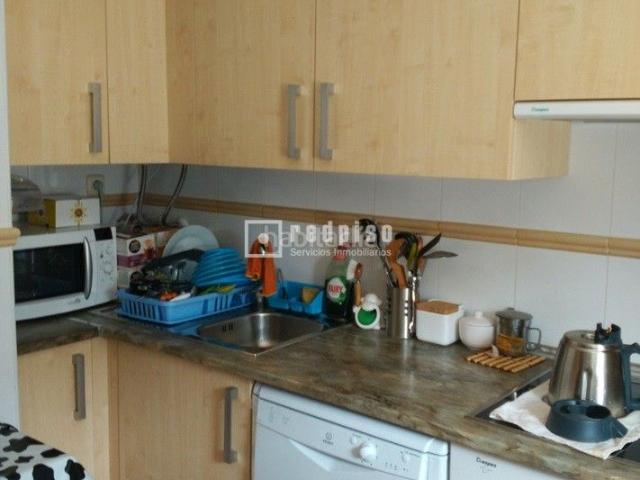 Chalet en venta en Recas. SE VENDE CHALET EN RECAS, TOLEDO. Chalets.