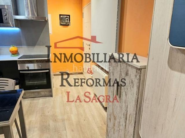 Chalet en venta en Recas. Vivienda de Esquina Independiente con Terreno en Yuncler. Chalets.