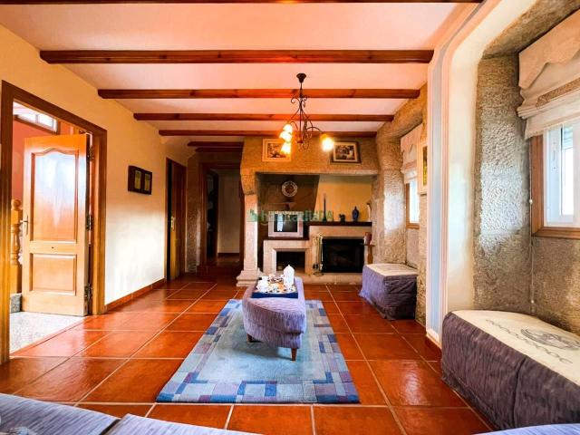 Chalet en venta en Redondela. Chalets.