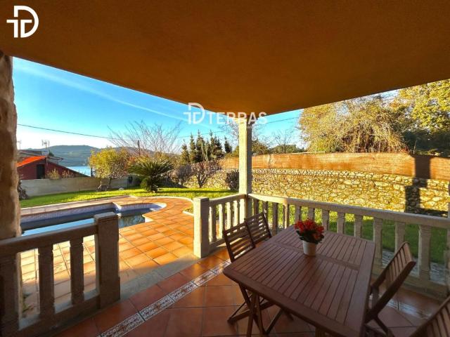 Chalet en venta en Redondela. en Redondela. Chalets.
