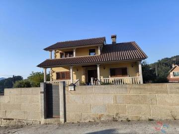 Chalet en venta en Redondela, Pontevedra Rías Baixas