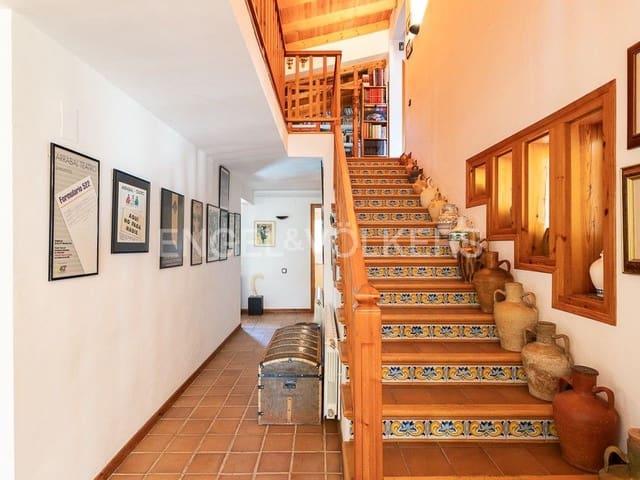 Chalet en venta en Requena, Valencia