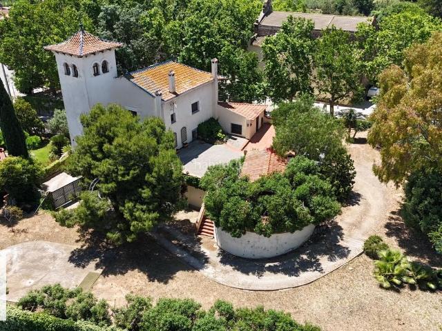 Chalet en venta en Riudoms. CASA SENYORIAL AMB ENCANT TRADICIONAL. Chalets.