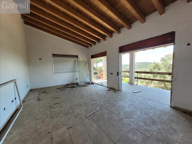 Chalet en venta en Riudarenes. EN CONSTRUCCIÓN,impuestos 21. Chalets.