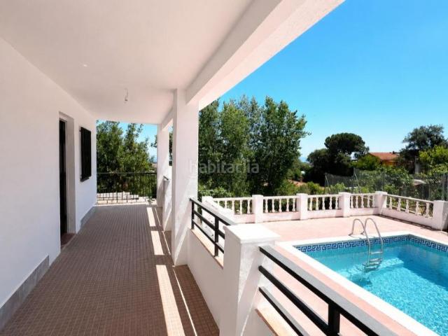 Chalet en venta en Riudarenes. Maravilloso chalet con vistas panoramicas. Chalets.