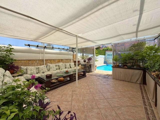 Chalet en venta en Rivas Vaciamadrid, Casco Histórico. CHALET ADOSADO EN VENTA EN RIVAS PUEBLO, RIVAS VACIAMADRID. Chalets Rivas.