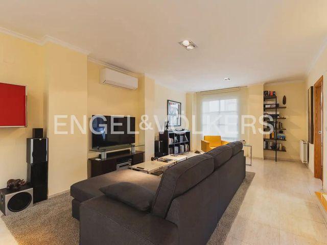 Chalet en venta en Riba roja de Túria, Valencia