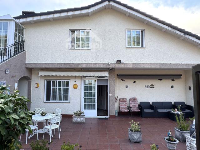Chalet en venta en Ribadavia. Ribadavia. Chalets.