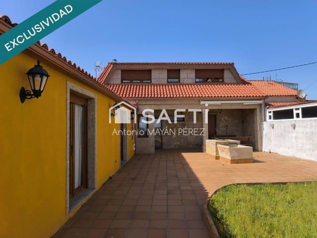 Chalet en venta en Ribeira, A Coruña Rías Baixas