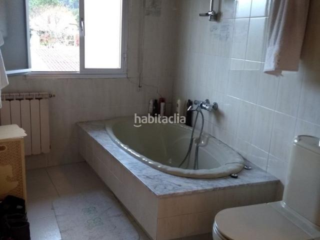 Chalet en venta en Ribeira, Santa Uxía de Ribeira. Casa con vistas. Chalets.