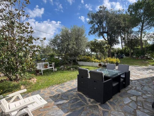 Chalet en venta en Riells i Viabrea. ESPECTACULAR CASA CON VISTAS AL MONTSENY, EN VENTA EN RIELLS I VIABREA. Chalets Riells i.