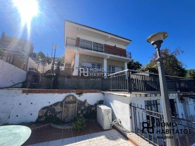 Chalet en venta en Rubí, Castellnou Can Mir Can Solà. CASA independiente en venta en Rubí, zona Sant MuçCastellnouCan Mir. Chalets.