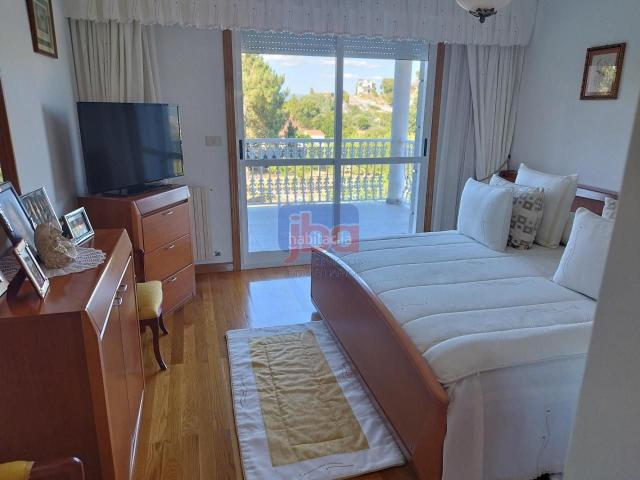Chalet en venta en Toén. Chalets.