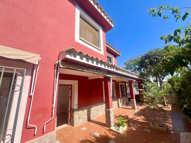 Chalet en venta en Toledo, Buenavista Valparaíso La Legua. GB gestión inmobiliaria vende chalet independiente en Valparaíso, Toledo. Chalets.