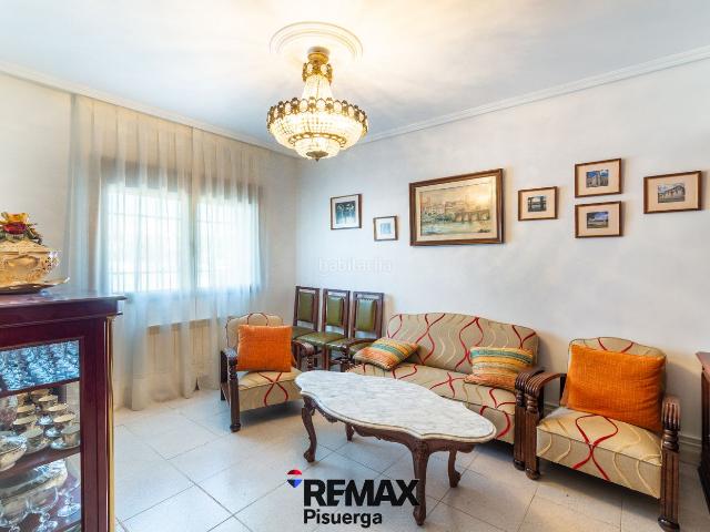 Chalet en venta en Tordesillas. Chalets.