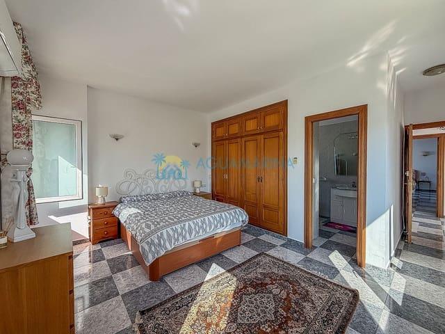 Chalet en venta en Torrox, Málaga Costa del Sol