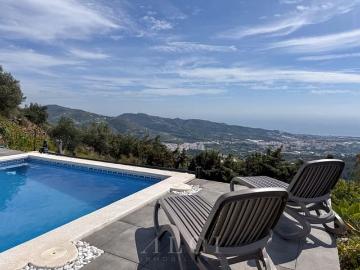 Chalet en venta en Torrox, Málaga Costa del Sol