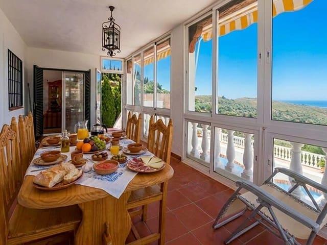 Chalet en venta en Torrox, Málaga Costa del Sol
