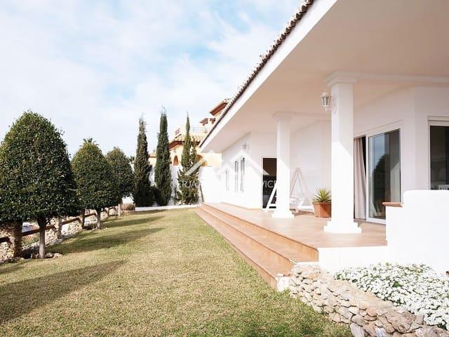 Chalet en venta en Torrox Costa, Málaga Costa del Sol