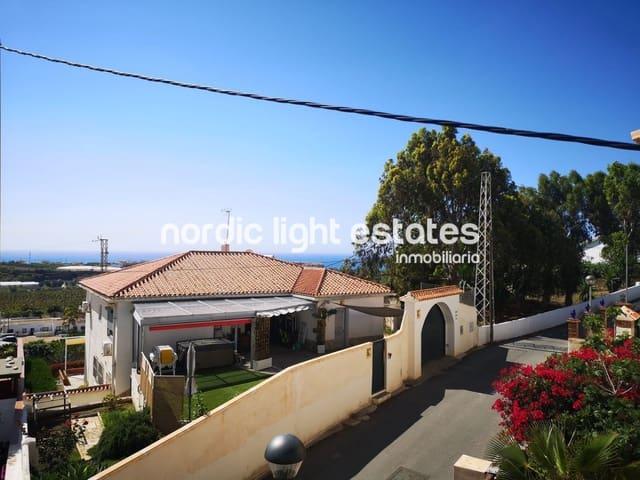 Chalet en venta en Torrox Costa, Málaga Costa del Sol