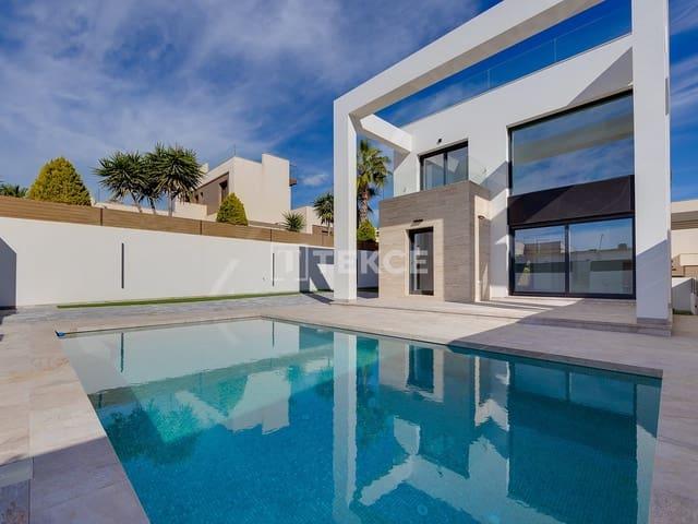 Chalet en venta en Torrevieja, Alicante Costa Blanca