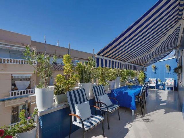 Chalet en venta en Torrevieja, Alicante Costa Blanca