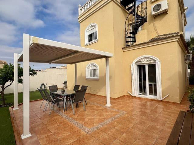 Chalet en venta en Torrevieja, Alicante Costa Blanca
