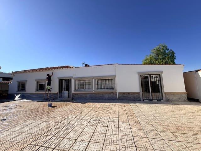 Chalet en venta en Torrevieja, Alicante Costa Blanca