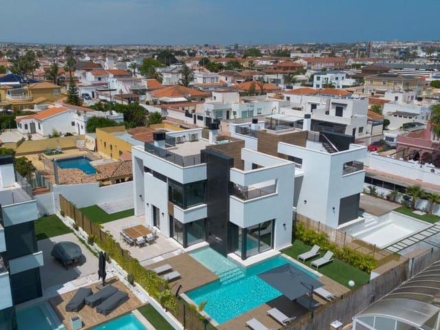 Chalet en venta en Torrevieja, Alicante Costa Blanca
