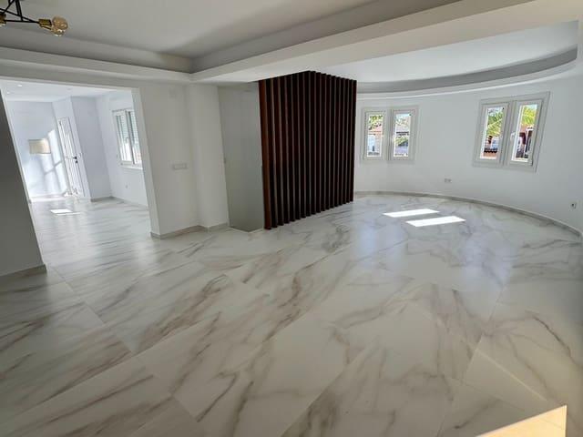 Chalet en venta en Torrevieja, Alicante Costa Blanca