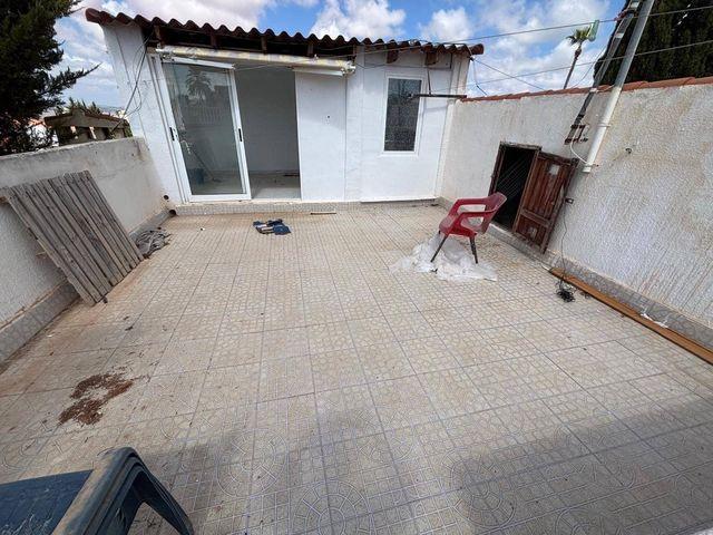 Chalet en venta en Torrevieja, Alicante Costa Blanca