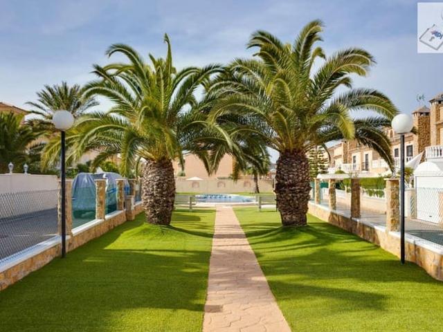 Chalet en venta en Torrevieja, Alicante Costa Blanca