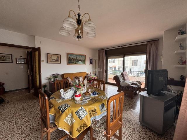 Chalet en venta en Torredembarra, Sant Jordi Costa Dorada. Urb. Clara Munt, cerca Institut Torredembarra. Chalets.
