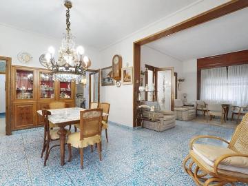 Chalet en venta en Torrent, Valencia