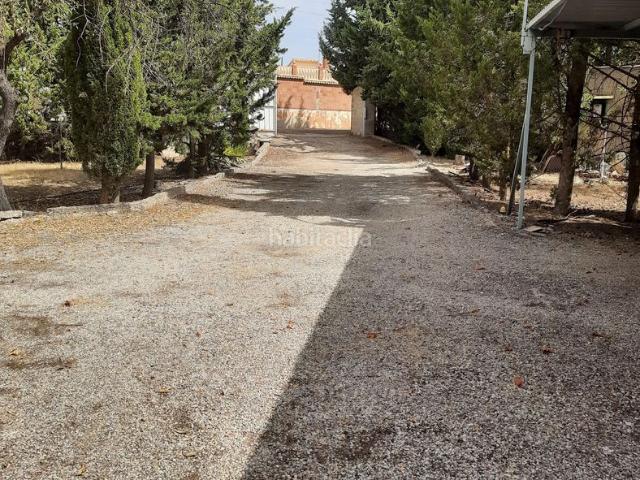 Chalet en venta en Torreperogil. CHALET EN TORREPEROGIL. Chalets.