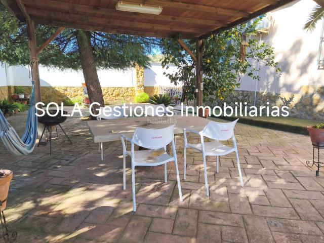 Chalet en venta en Torreperogil. Chalet SOLA III. Chalets.