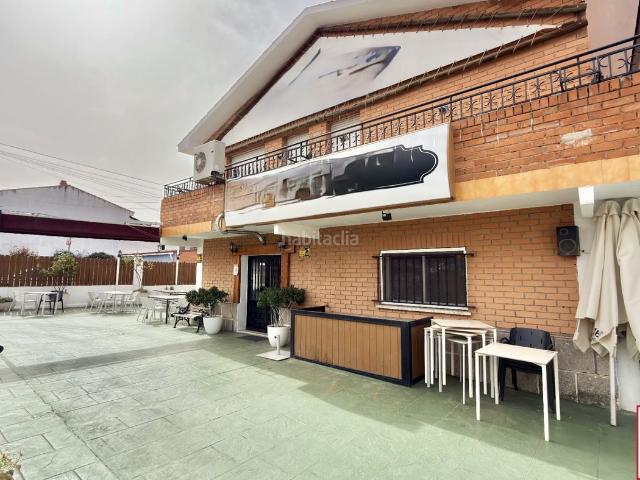 Chalet en venta en Torres de la Alameda. Chalet independiente en Torres de la Alameda. Chalets Torres de la.