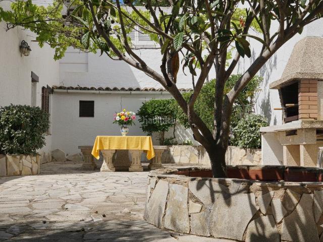 Chalet en venta en Tossa de Mar, Santa Maria de Llorell Costa Brava. Chalet en venta en Sta Maria Llorell, 2 dormitorios. Chalets Tossa de.